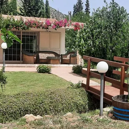 Malu House Holiday home